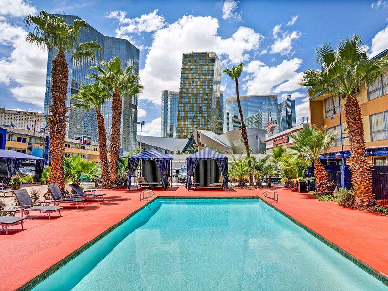 6E630523FF48F564D10CFAFB170DDF95