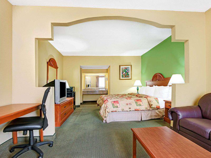 F2F83FBE599D4F34467E66EB6F6EF091