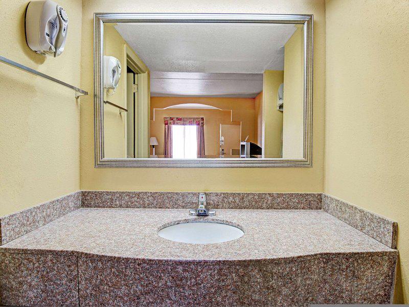 797790A90B2224CFEADDD59493E2B1E4