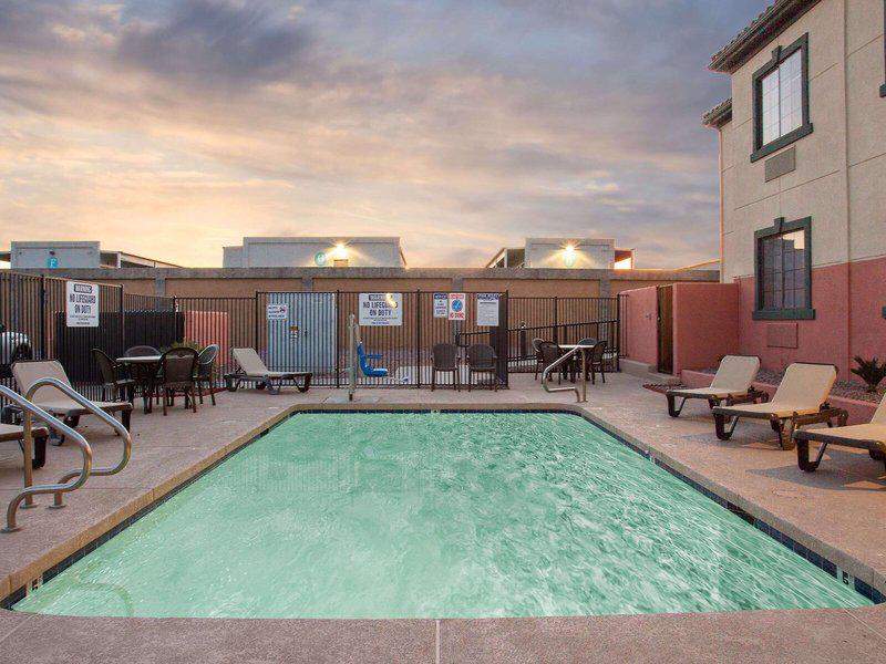 A60C9A1AD90A9A2CD5EE7B578575F7EA