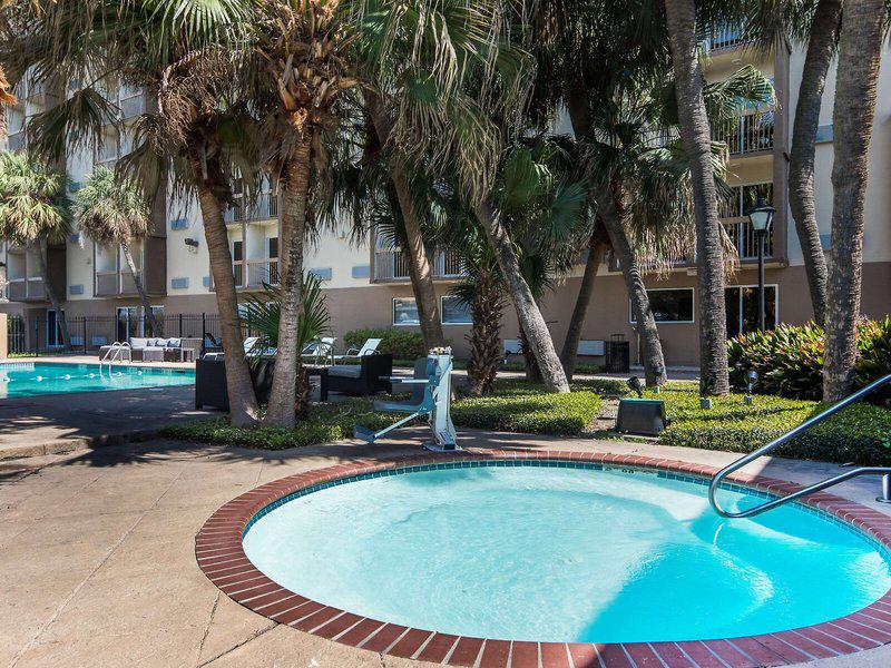 695E23DA86AE072EA691FF63FE42A093