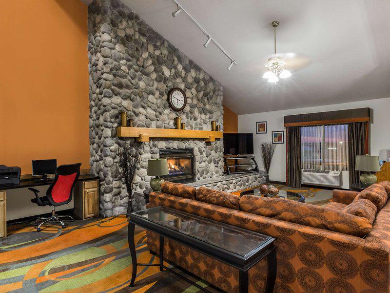 3CF886D40BDEEB4F789989F801081B29