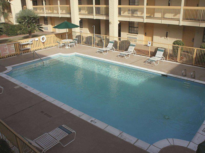 5D90D67998C17CDF2D328FDC63191A86