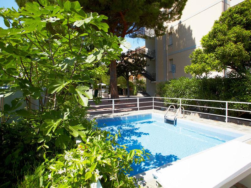 5D804D6786A3DC1E321979DEAA9FD549