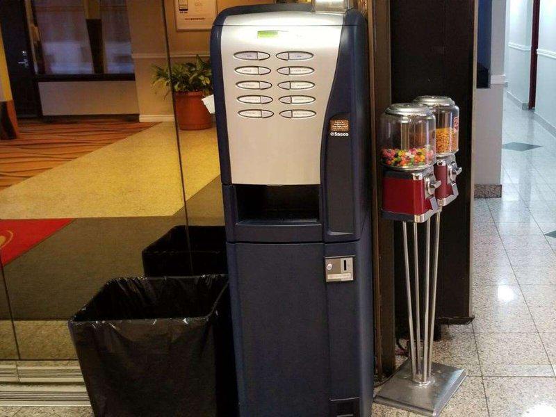 31708EA6BF0F9C07C7A0CF03DB45B6F2