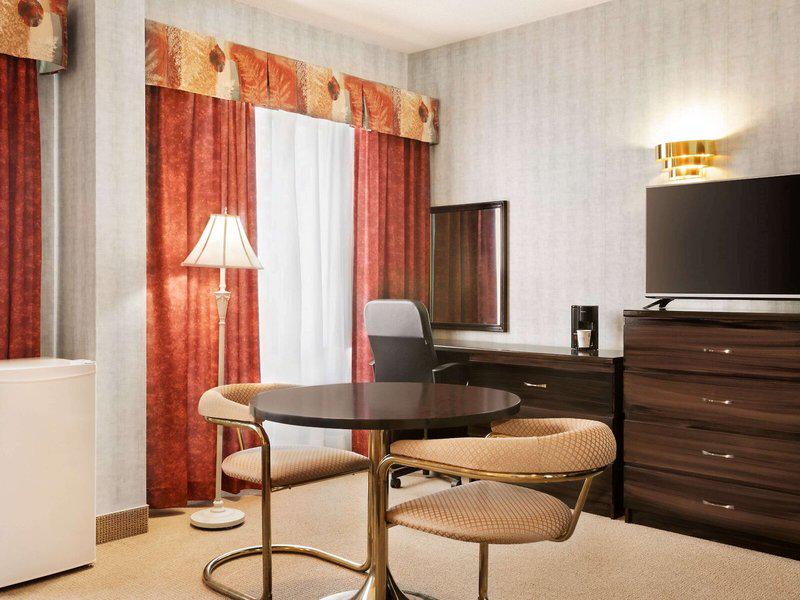 3099D7AE532E7AEBDFF00FCE12B9F1A7