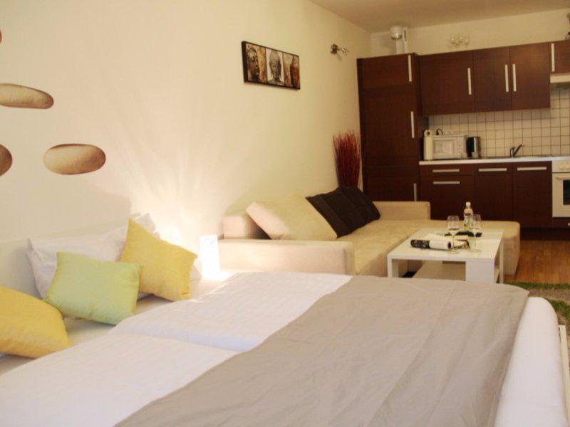 0625709E51DFCD67EC553C2C643C1AC5