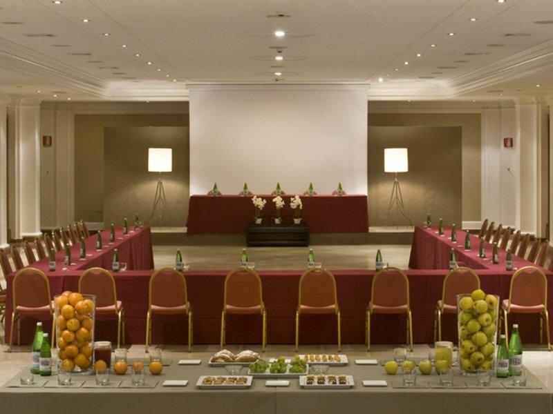 F00AA0380FD17AB145300A73214E921A