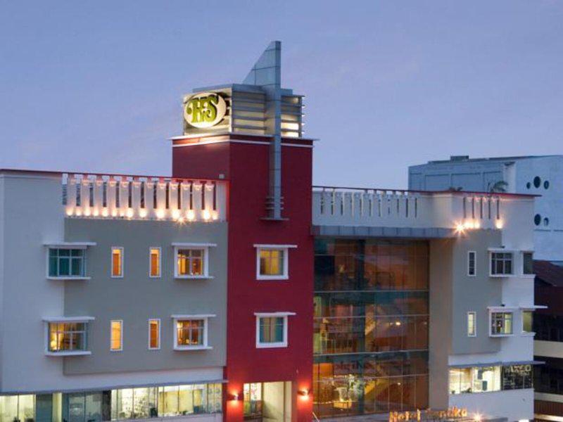 4CCCF83031C2D0256492488A45D7B638