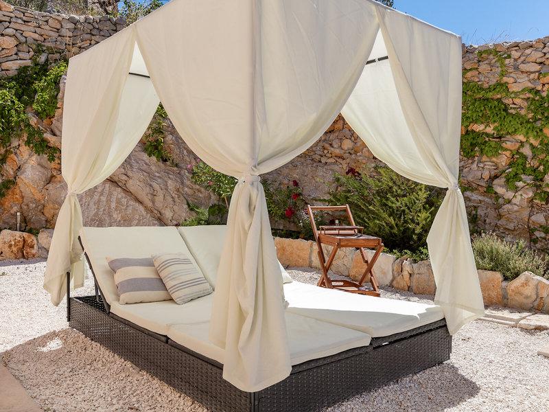 A1C8D53D75896DBA955896E67806D99D