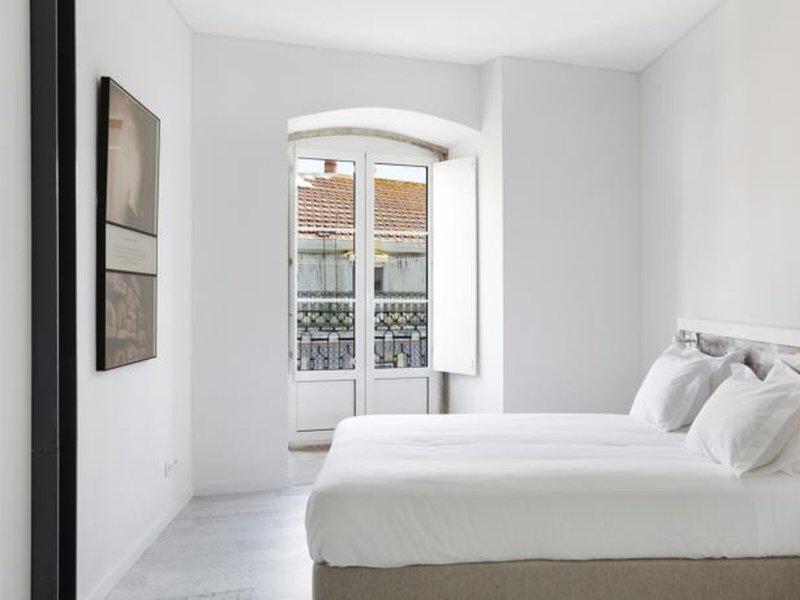 8F23702BEA210DC7F1CE9BB6CBBD4F82