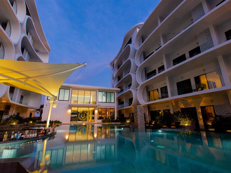 0C7E304B63A73E81DE30D284A03760CF