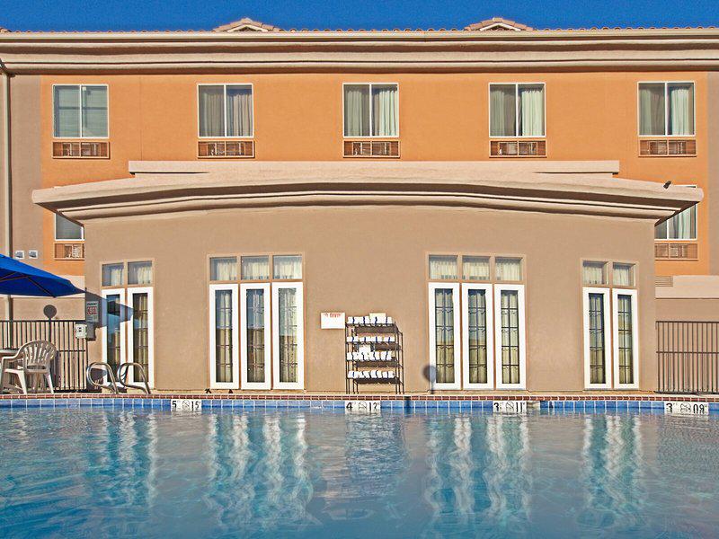 16A785C2710888AC1D702151E13DE56E