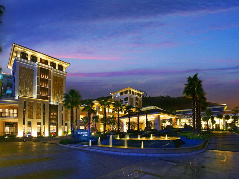 11EFE44A5175914892DCD3F8E4B9C359