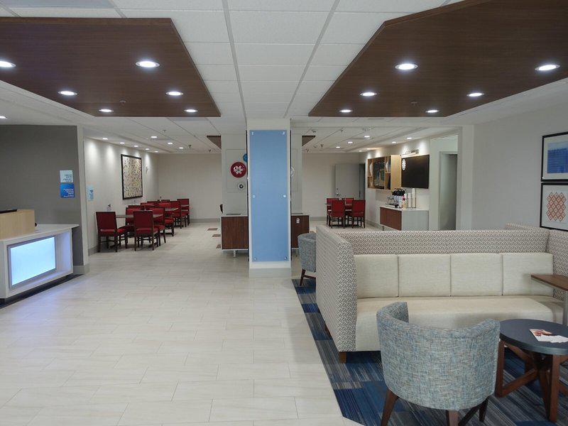 D957F2AC0E46852A02276D6EC9BCB002