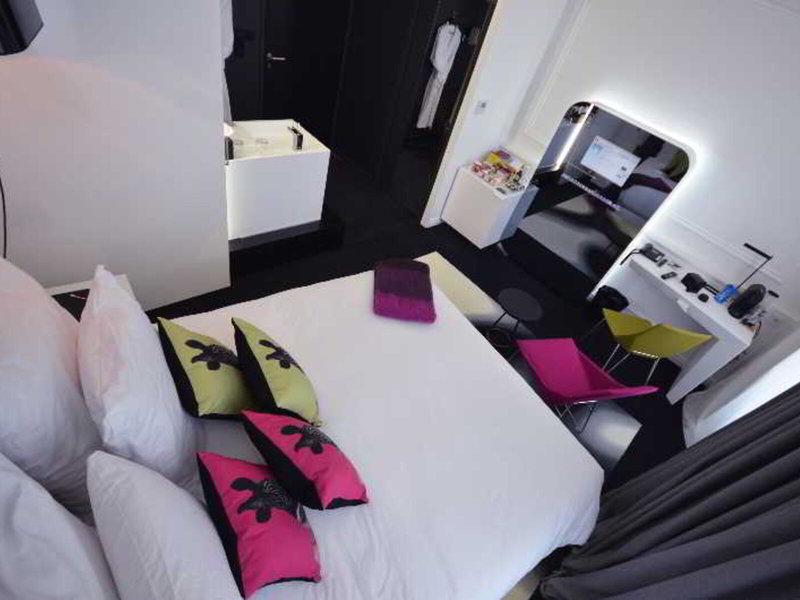 566E6DDB984ABF7D7E954A477804712A