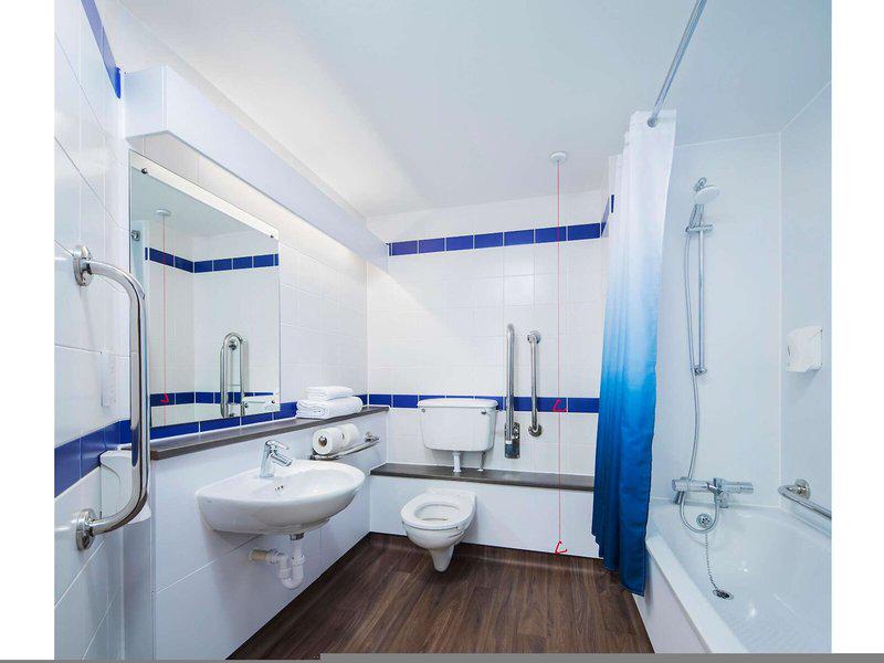 5E79892EDDEAAEE2CFD7487790357FCA