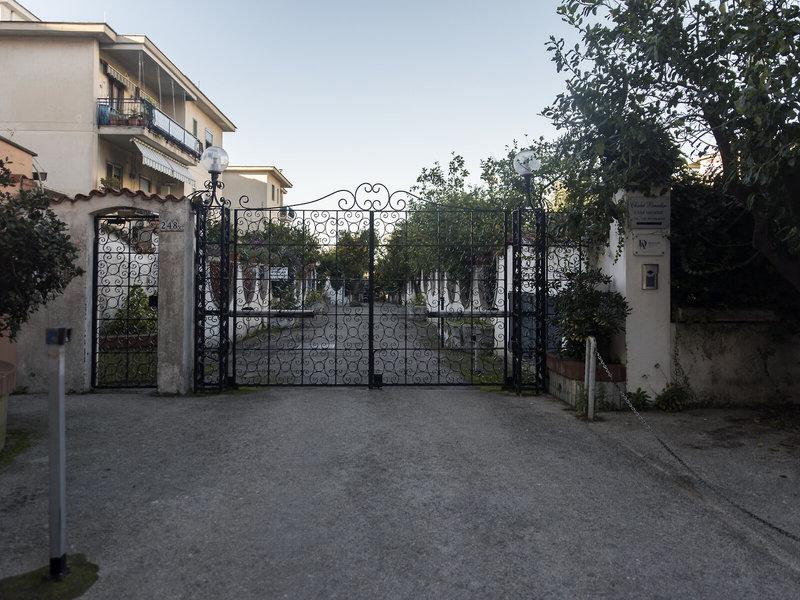 A1821300BC77EA9DA579ECACCDB06BEB