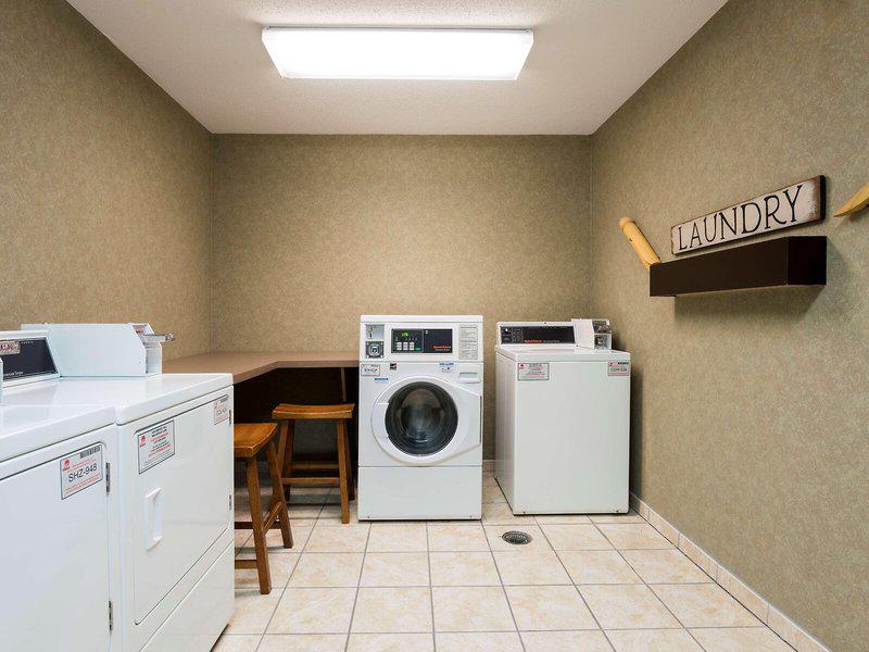 F84371761486C2AD189F897D65C98951