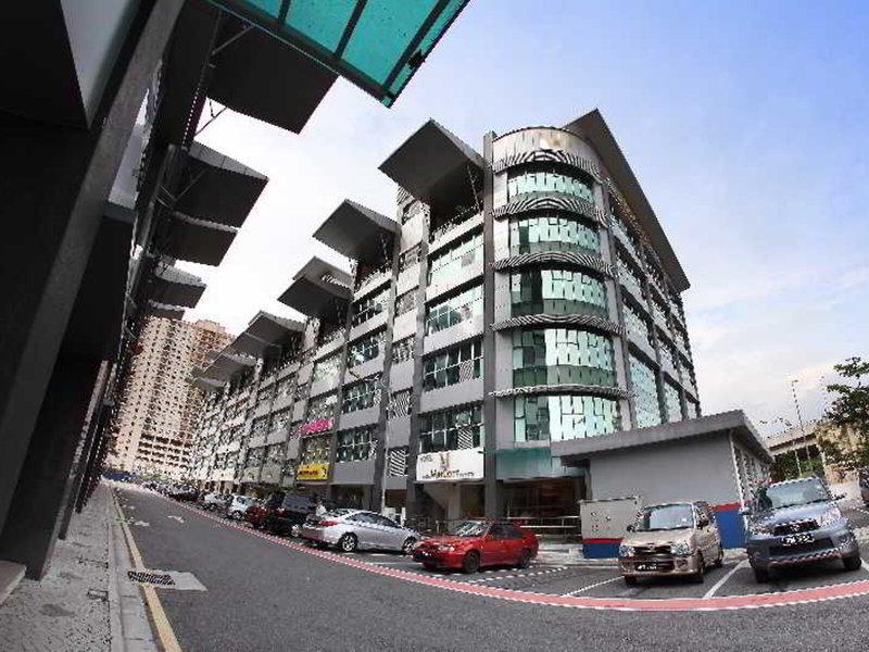 66B3F6A6CE015553E9A44D71BD21B33C