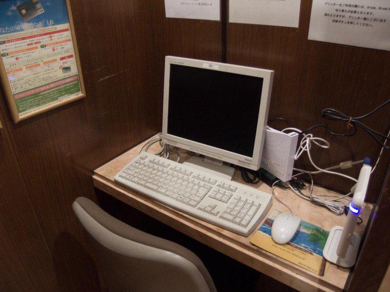 9CF5BA95E54798298A0BEF26F2E9EBEB