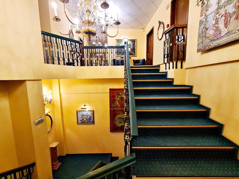 EFCDEE0C6C6A1987213059BB9E26D576