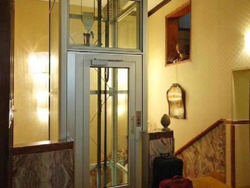 B5AAF58833C033AE280EF80A969FF04B