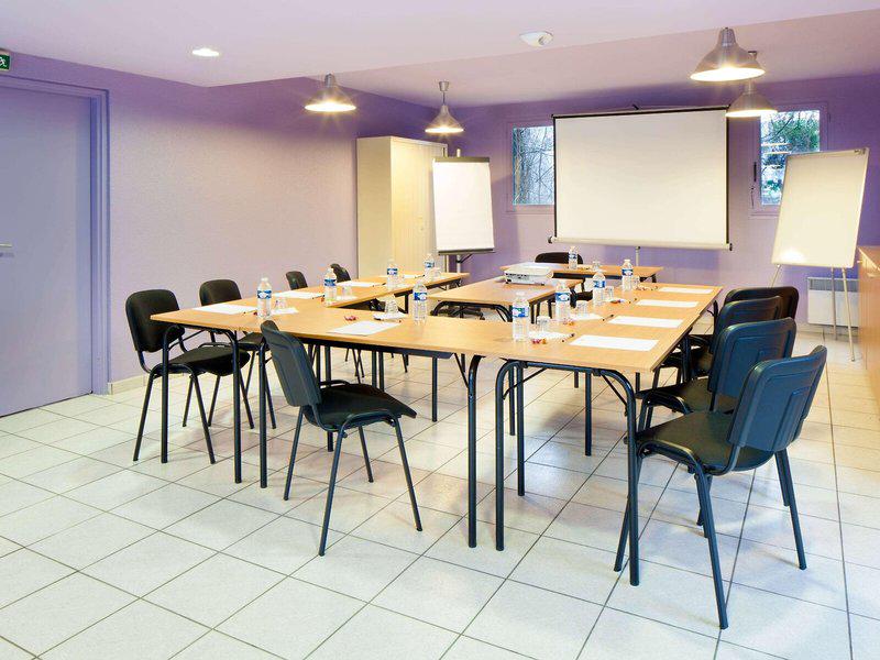 47CFD7BFB17B1A13EE2C0BCACAE438B4