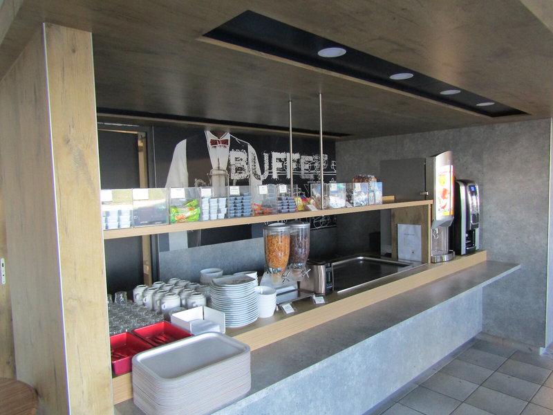 68F9E765F6F02C09373F59F0263E895C