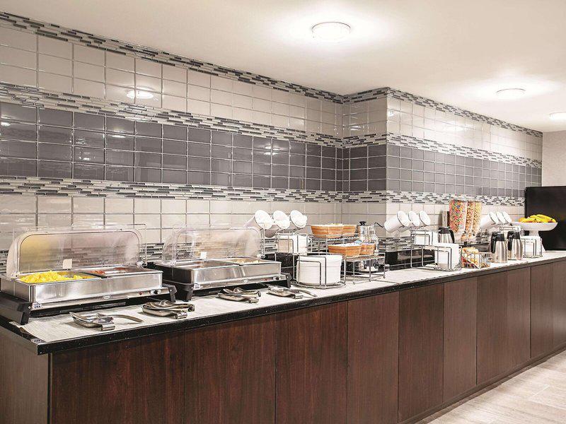 0A9064621B2B182D61BEA5D295B81901