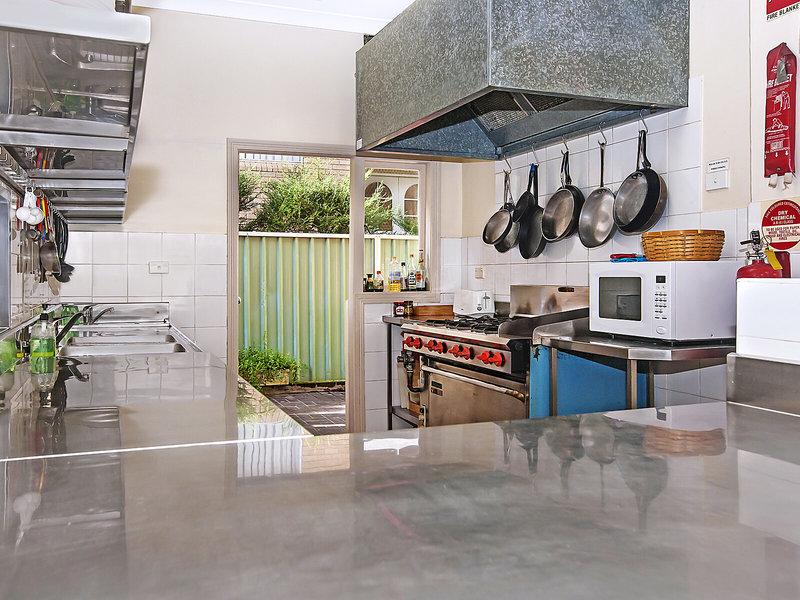 0EE9285C1D884C72285031F157398C9D