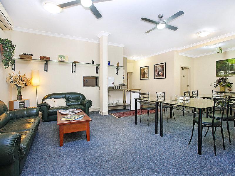 AB5AE302319A62A8B88C011B1FC1FEE5