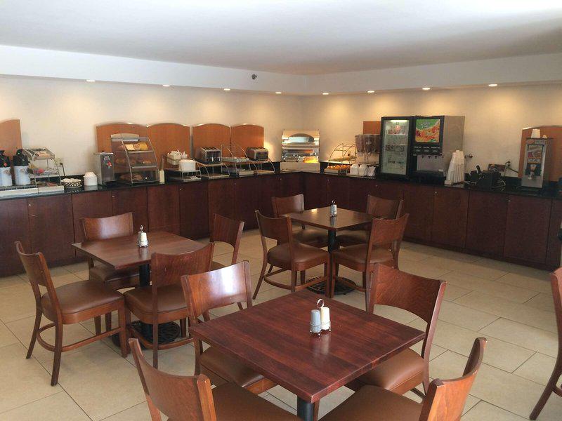 8F56A6A0BEFEA507B5539AFF0A58E557