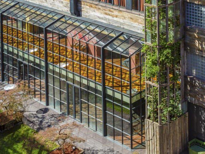 4FB63FB350D2104169D4C2E4321CCB9F