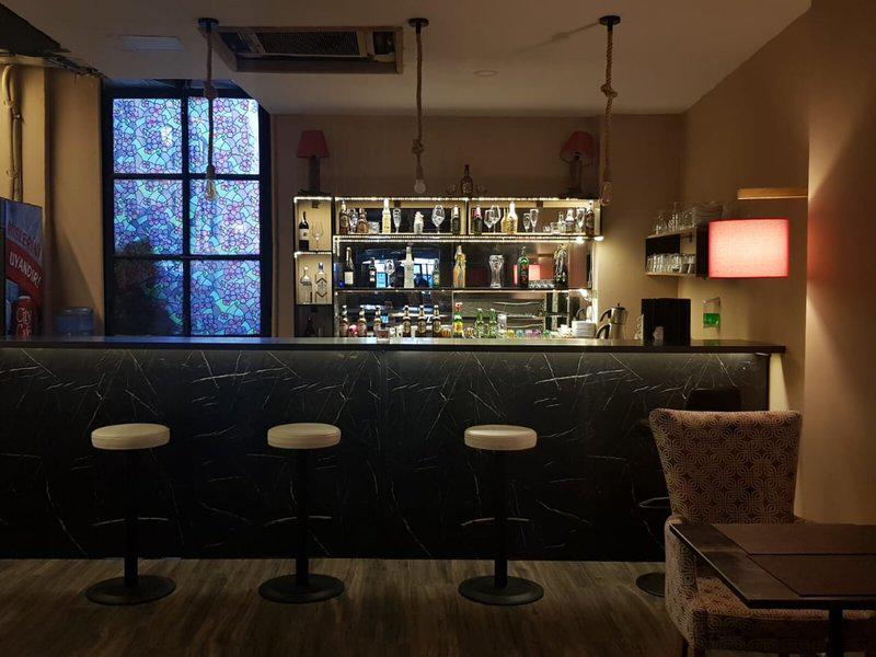 6EA9F20BB095563D0114D75D586BABE1