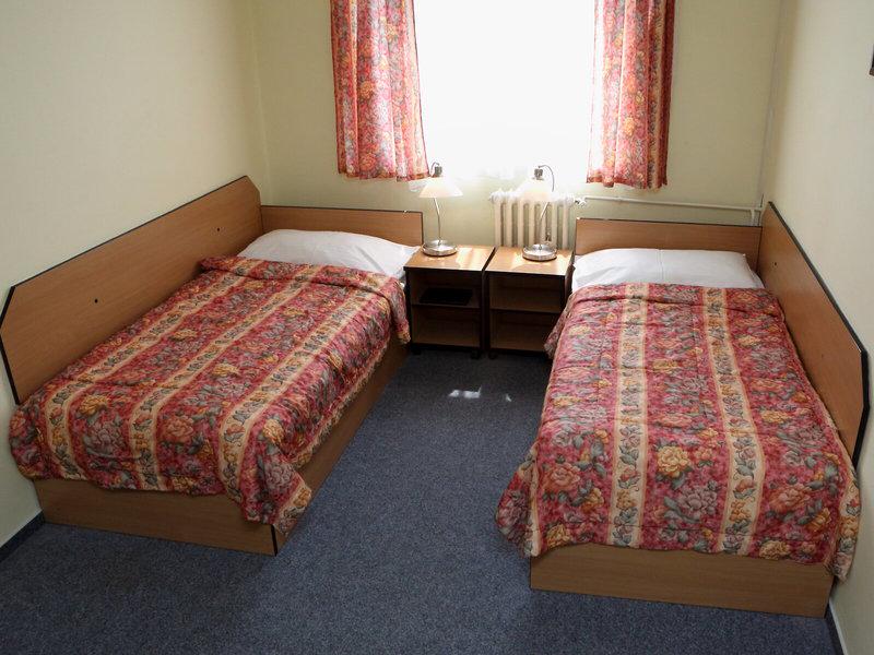 3F6B8428372A68D759A245F0B0D8E5DE