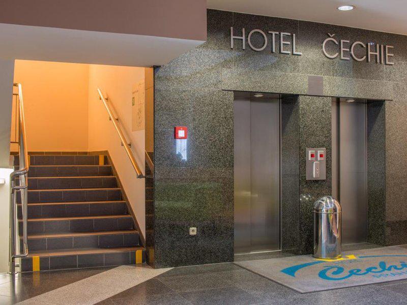 7FCCF4249371560DF788DEA2B2A3E0F4