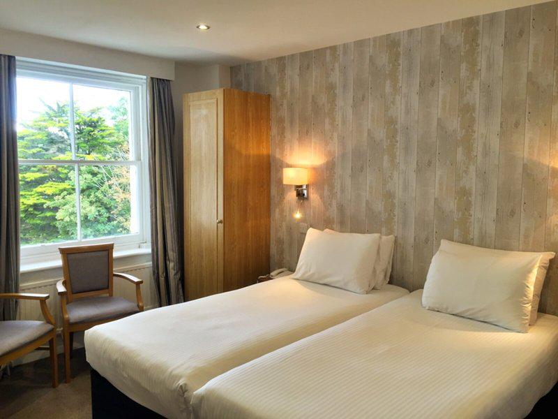 571250E3FF90E9657DC629568C33CF0E