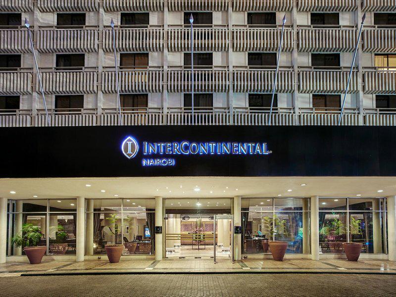 AE3A00A964C19AB098DD78707A893C15