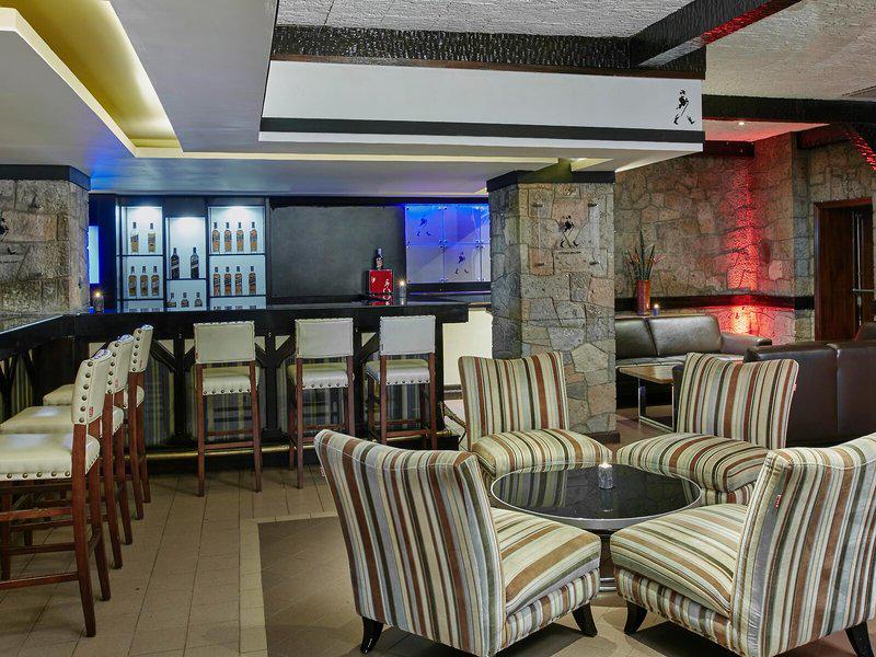 A2058DC1426CCC9215D4F9A6C87CE512