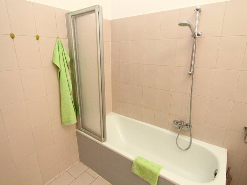 64B226B924AB5831355EAA7172B788B4