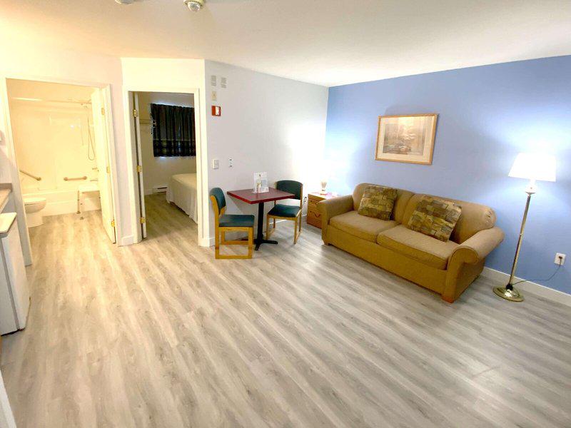 AFF768D1F11B704F83A71AE4B8240C59