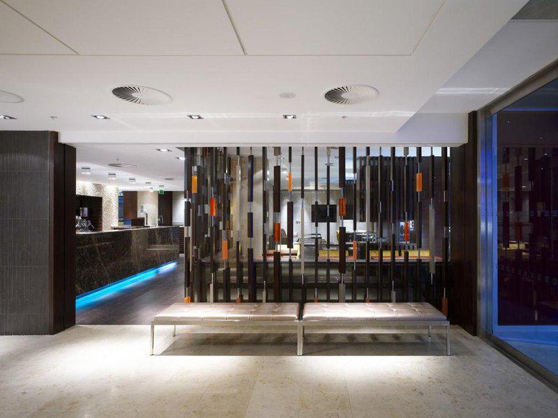 9B944F12AF37C2635D18CC1B5A27554D