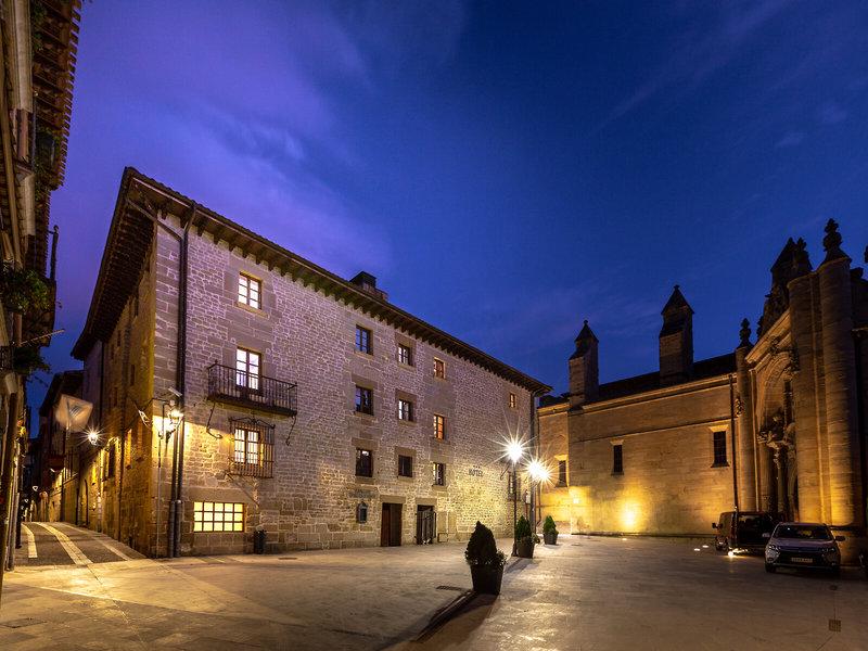 4D91ABC7FE7DD30D854787D74BAF1C65