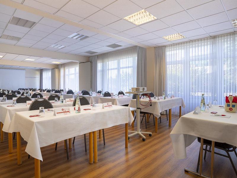 F5CFA464CAC0A4E7A50D91B67A356E1C