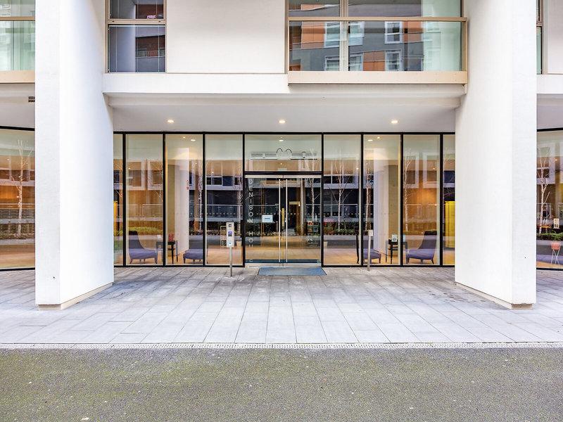 8DE861C6BA206A2680B1AC8E06AFCAD3