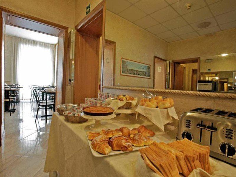 23F91ECCF1A46816426CF2981441FBCD