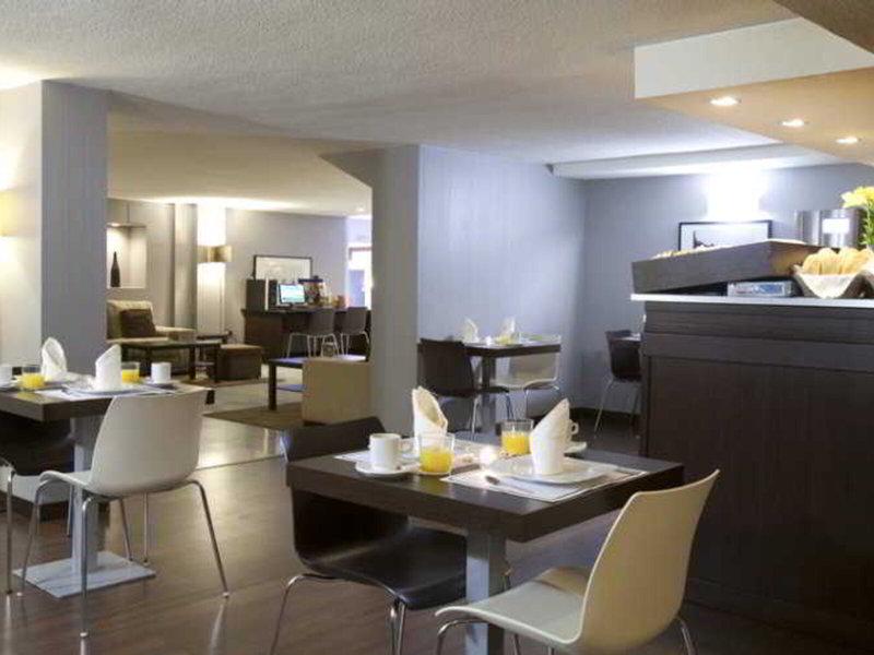 6D460F62F62A52C9B034D9E9574A2F8D