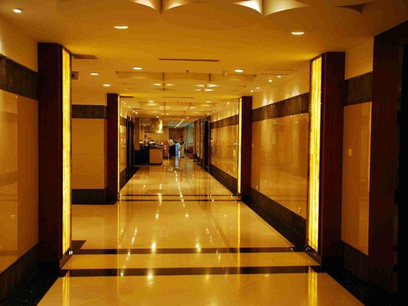 CEC45B51CBE2920C1E9E56029F7CCFCB