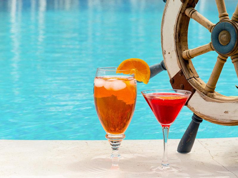 8AA939B2C7C8A48679646B7AC526B52C